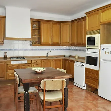 Casa Can Defaus بيت للعطل